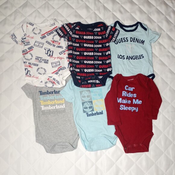 6 Piece Bundle Baby 12 Months One Piece Tops - GUESS, Timberland, Tommy Hilfiger - Picture 12 of 15
